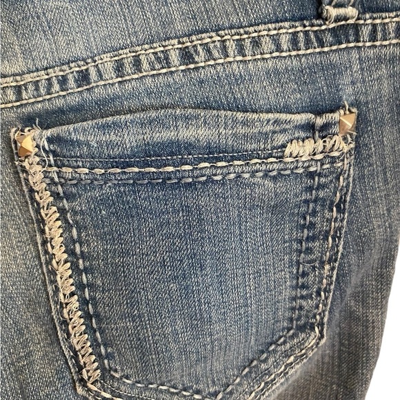 Day trip Leo  vintage Y2K distressed embroidered stitch jeans - Picture 13 of 14